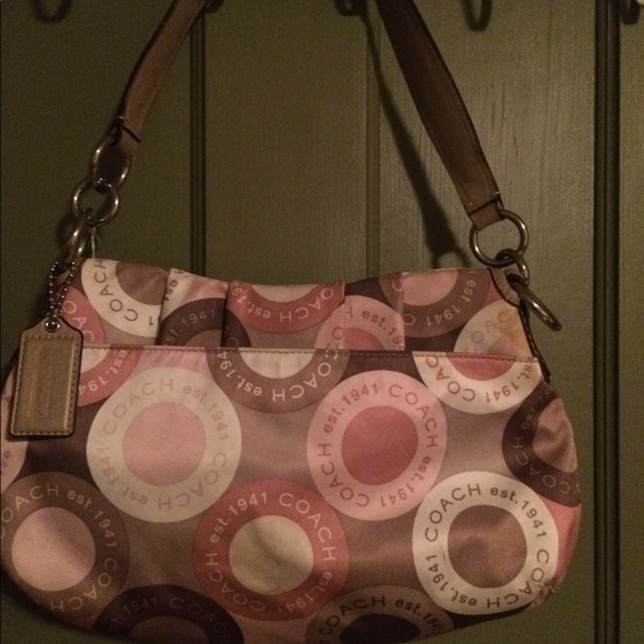Coach Handbag - Picture 3 of 7